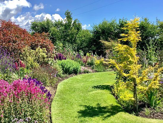 Holme for Gardens