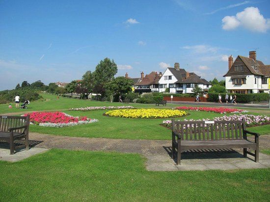 Belton Hill Gardens and Nature Reserve