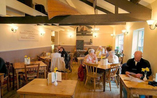 Sanders Yard Restaurant