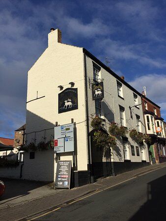 The Lamb and Flag