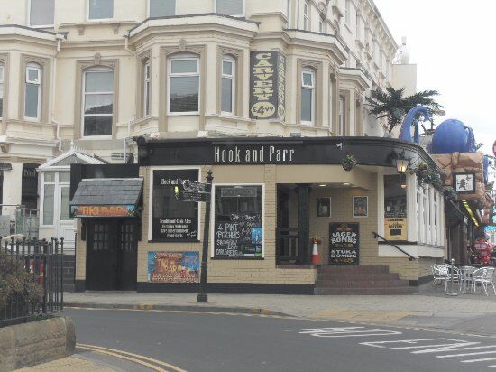 The Hook and Parrot