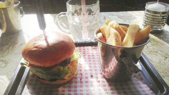 Uptown Burger