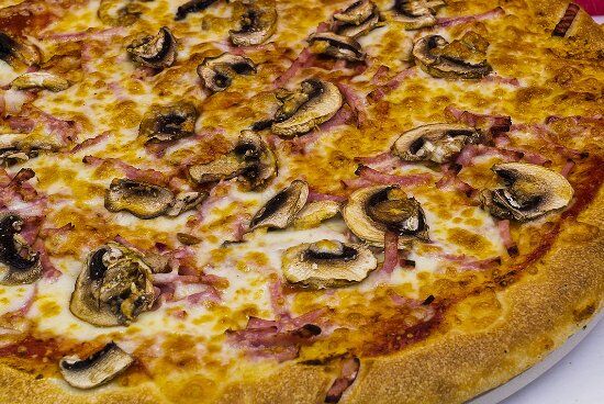 Capone's Pizza Parlour