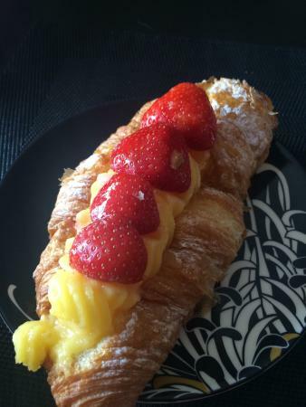 Le Petit Four