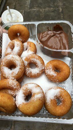 Dinky Donuts