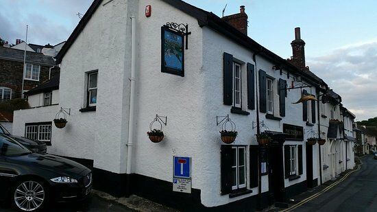 The Dolphin Inn