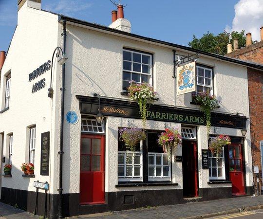 Farriers Arms