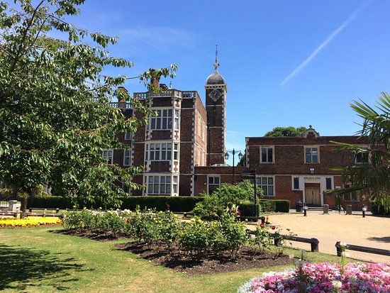 Charlton House & Gardens