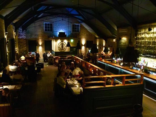 George's Hall Bar & Grill