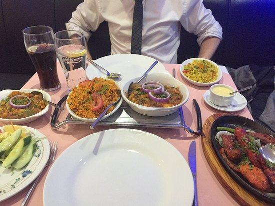 Cafe Le Raj