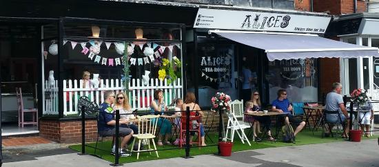 Alice's Tearoom