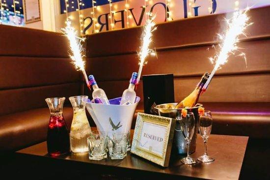 Glovers Bar