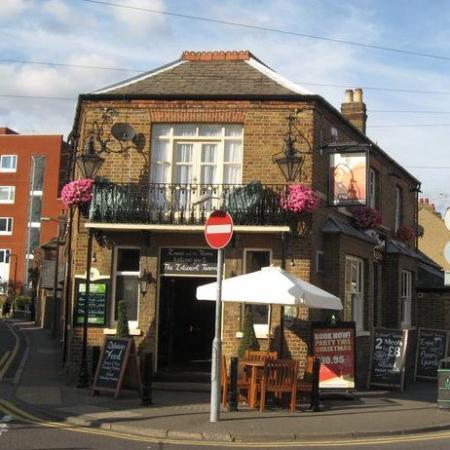 The Estcourt Tavern
