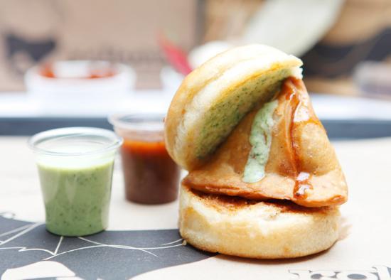 Shree Sai Vada Pav