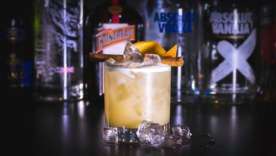 TwoRuba Bar