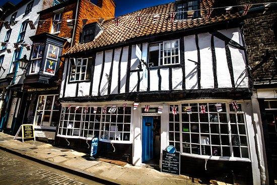 Bells' Tea and Coffee House