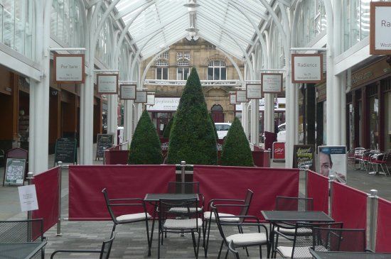 Westgate Arcade