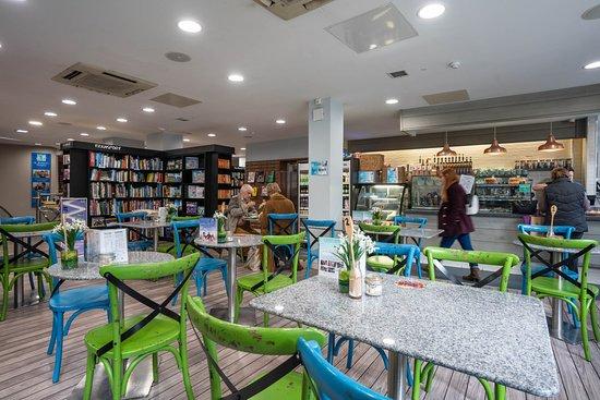 Cafe Snowdrops