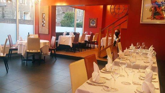 Everest Brasserie