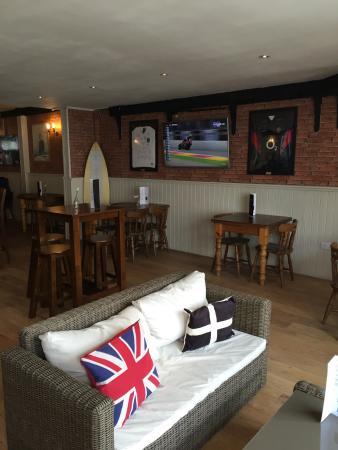 Perranporth Inn