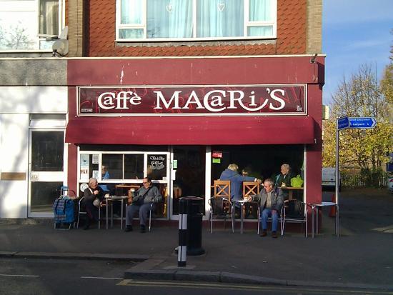 Caffe Macaris