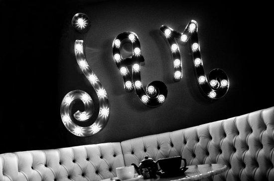 Jam Restaurant