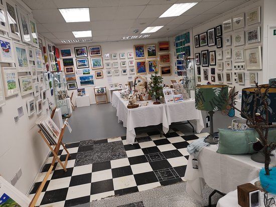 Montague Gallery