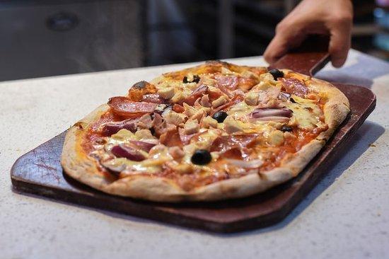 Mamma Mia Pizzeria