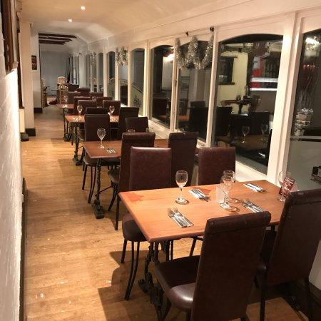 New Station Restaurant and Bar