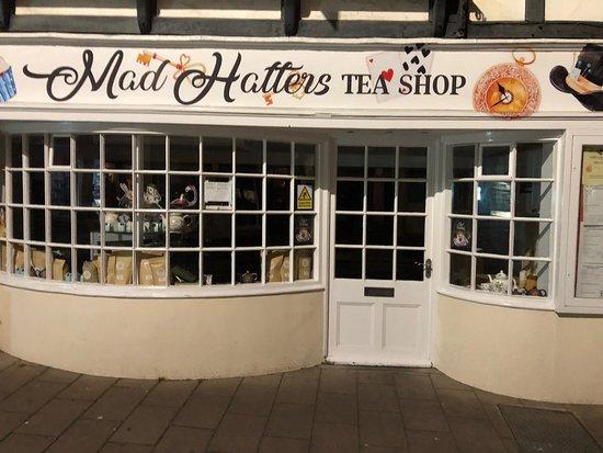 Mad Hatters Cupcakes & Tea Room