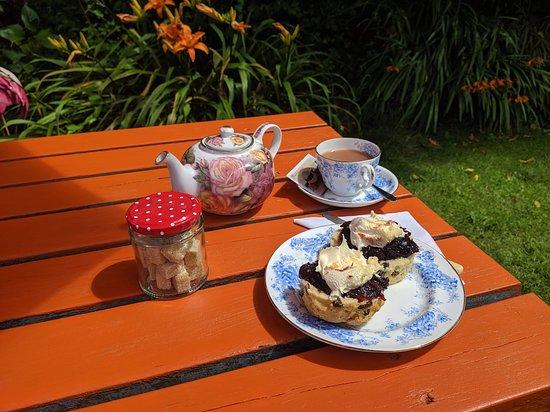 Secret Garden Cream Teas