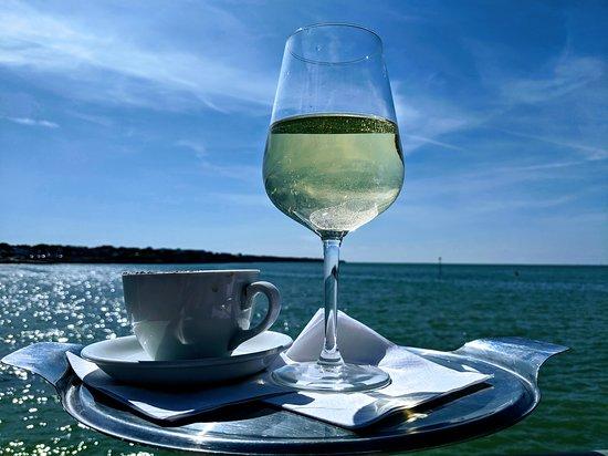 Finbar's of West Bay