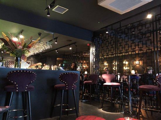 TST Oriental Bar & Restaurant