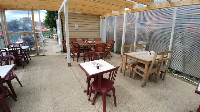 Waterside Cafe & Boat Hire