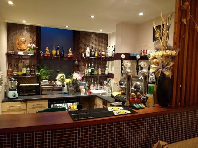 Cattleya at Chu & Cho