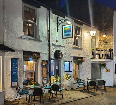 Porto Restaurant