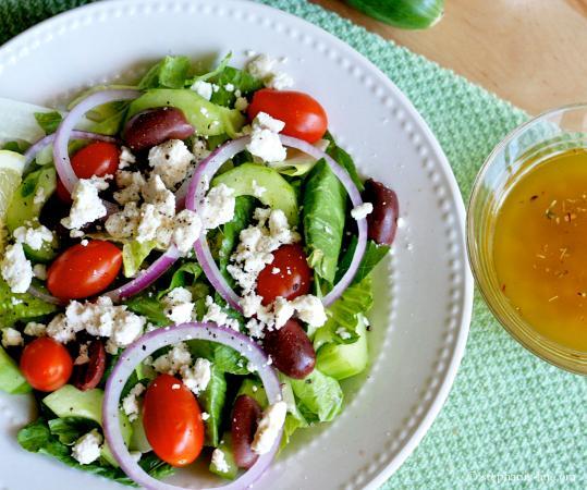 Romanzo Greek Taverna