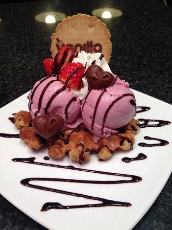 Vanilla Ice Cream Parlour
