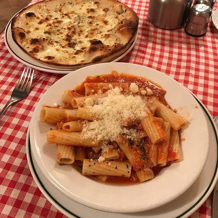 Etna Pizza Pasta