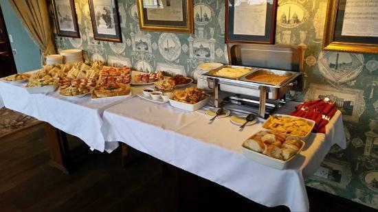 The Hollybush