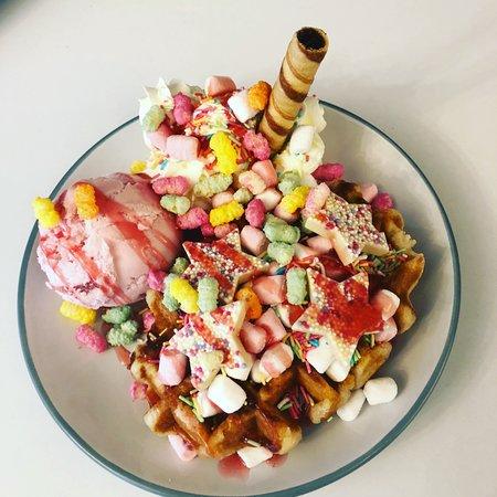 Mrs Chill's Ice Cream Parlour