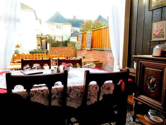 The Cosy Tea Pot