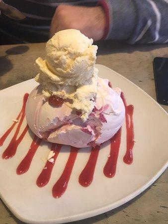 Ship & Trades Restaurant