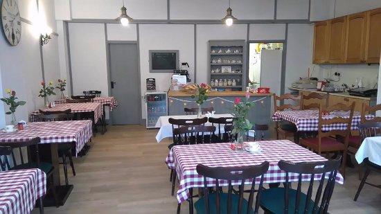 Two Trees Cafe