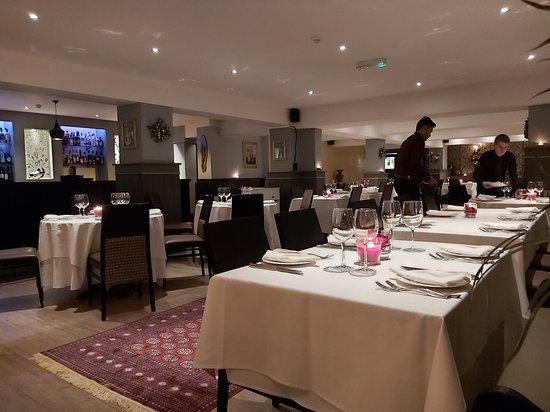 Koloshi Indian Restaurant