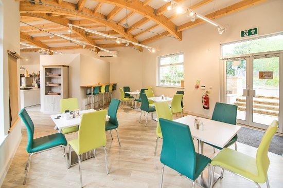 3 Cafe & Kitchen