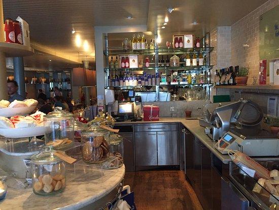 Carluccio's