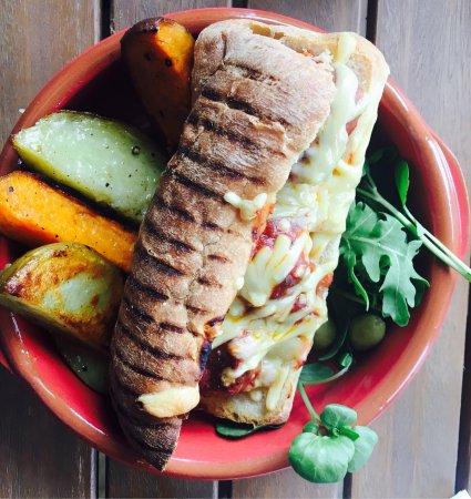 The Green HeART Cafe
