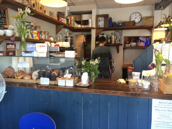 Retro Cafe