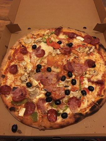 Pizza Amore